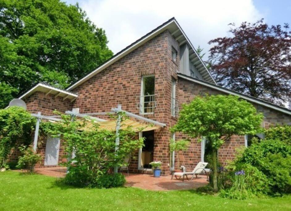 Unser Traumhaus Mit Wunderschoenem Garten Aurich Buitenkant foto
